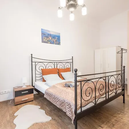 Apartment Downtown Tranquility Budapest