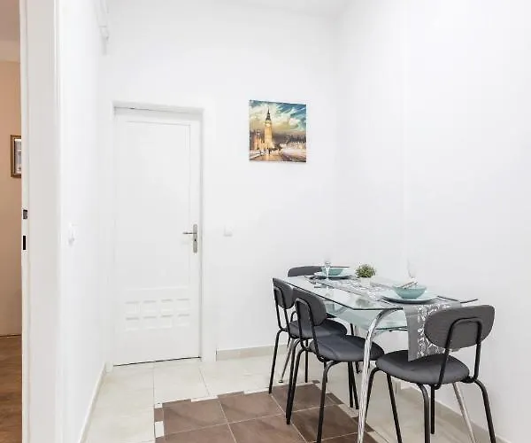 Apartament Downtown Tranquility