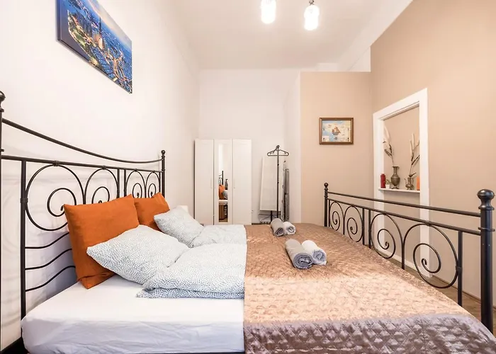 Downtown Tranquility Apartament