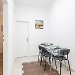 Apartman Downtown Tranquility